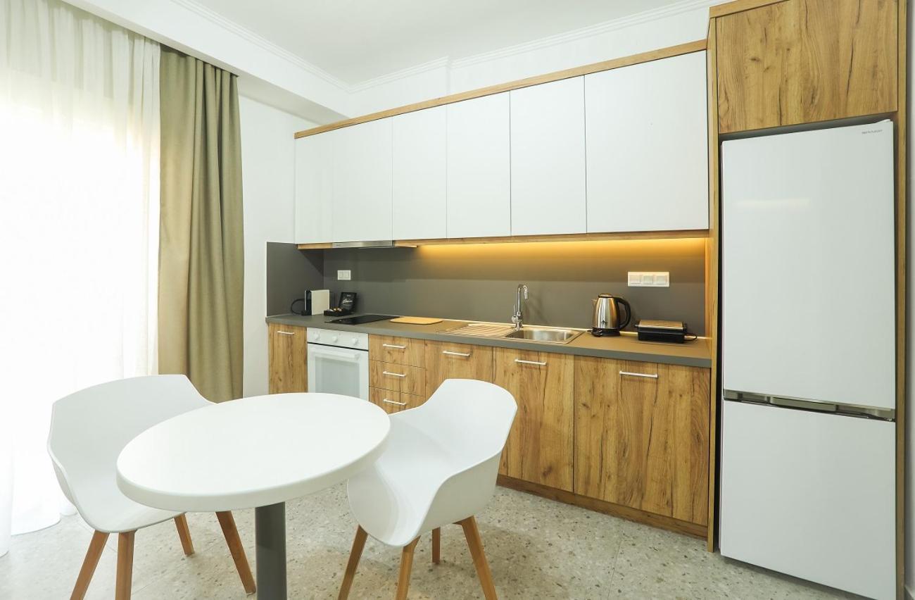 Alexandros Hotel Giannitsa Buitenkant foto
